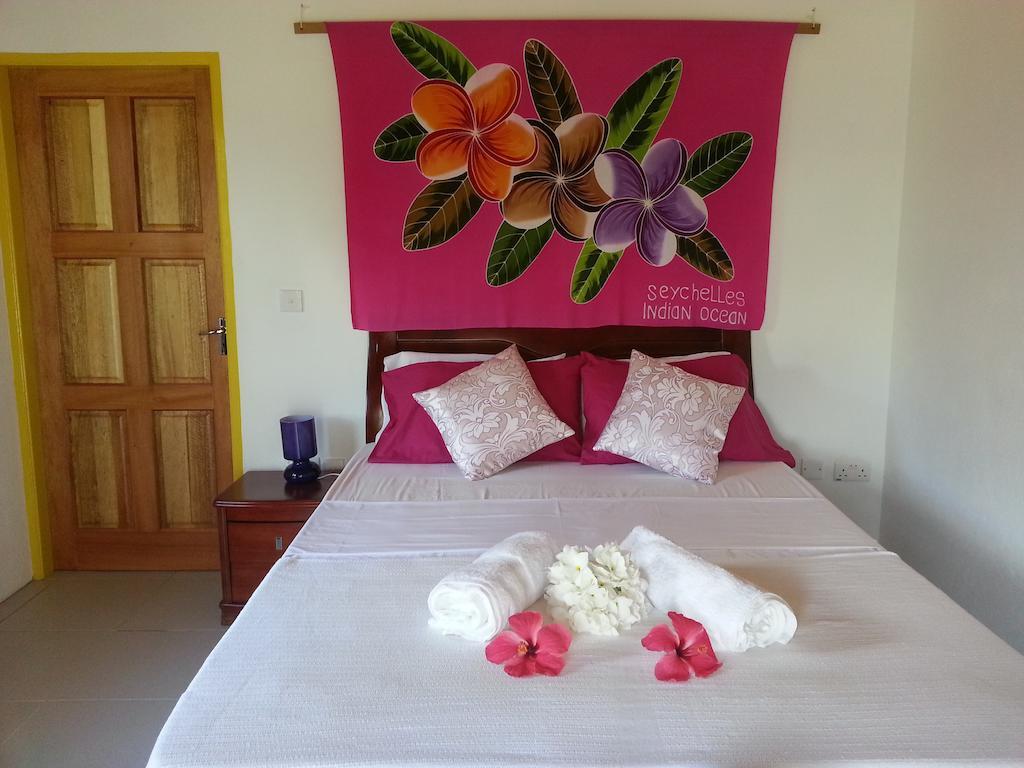 Zanboza Guesthouse La Digue Room photo